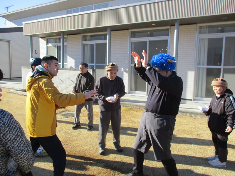 【西棟】　節分　～豆まき～